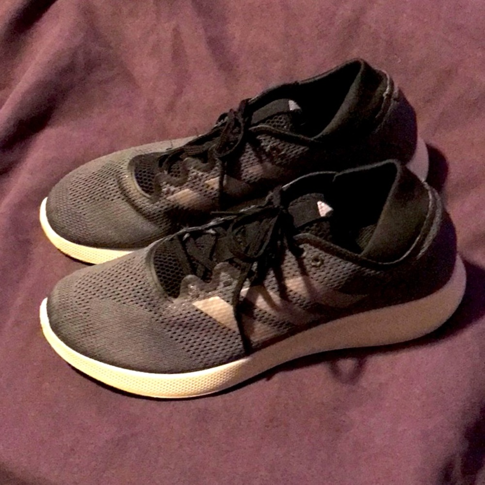 Adidas Bounce running shoes women’s size 9
